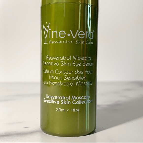 Vine Vera Moscato Sensitive Skin Eye Serum - Picture 4 of 4